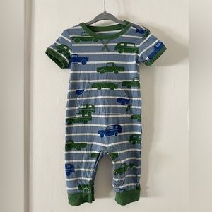 Hatley baby boys cotton short sleeve play suit. Size 3-6 months.